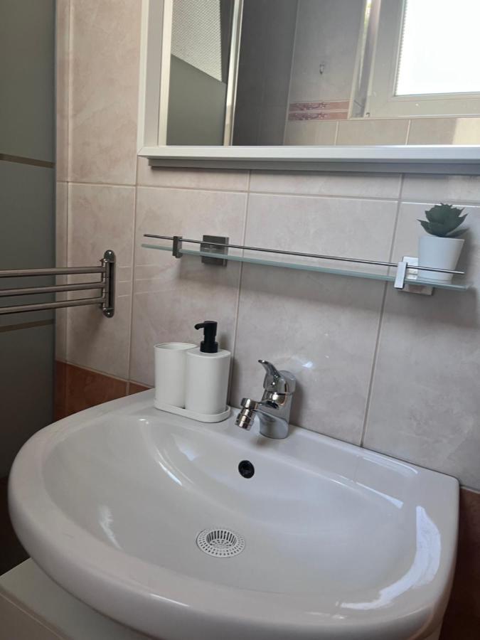 A&P Center Ljubljana Apartment Luaran gambar